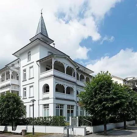 Strandhaus Seeblick *